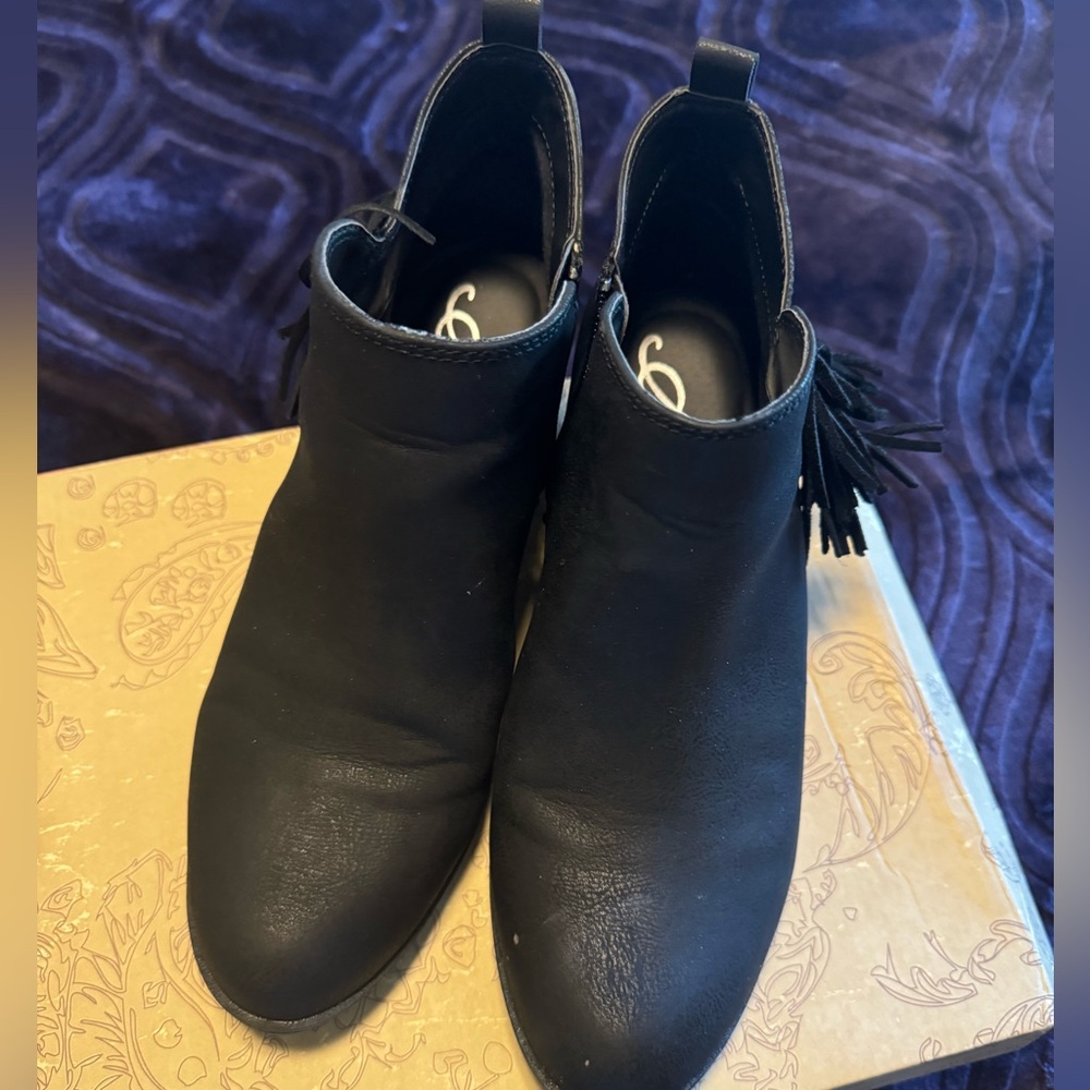 Barely worn black booties